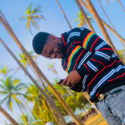 Bigveeway's profile picture. Music addict, Runtown/Manchester United, Cruise lifestyle 😌