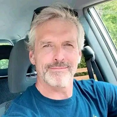 ak_saheb's profile picture. Making data make sense.