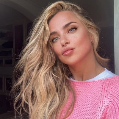 Fernanda_CidL's profile picture. AMO O VERÃO • MÃE • CASADA • RIO DE JANEIRO • FLAMENGO • MUSCULAÇÃO • BIOMÉDICA