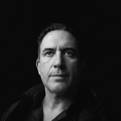 ELollini's profile picture. GetPoncho Distribuidor @apple @dell @Lenovo Bs As-Miami                                   Marketing UCES. Call USA +1 305 306 3195 Arg 54911 6010 0875