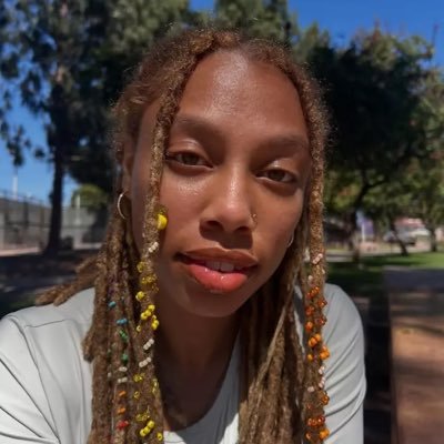 CarmenJuli32's profile picture. Spiritual consultant healer