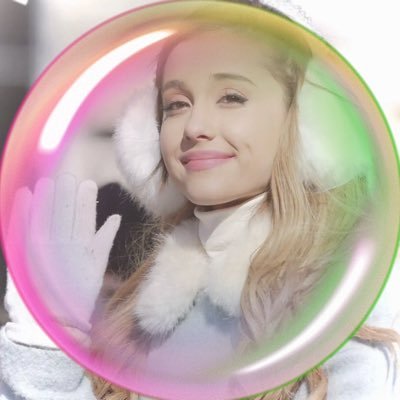lanitavms's profile picture. °‧🫧⋆.ೃ࿔ i am seeing ariana in 2026 ⋆✴︎˚｡⋆