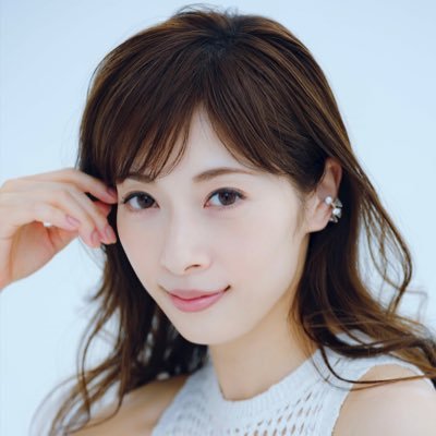 asumirio_staff's profile picture. ミュージカル「エリザベート」エリザベート役  【東京公演】10/10(金)〜11/29(土) 【北海道公演】12/9(火)〜12/18(木) 【大阪公演】12/29(月)〜26年1/10(土) 【福岡公演】1/19(月)〜1/31(土)