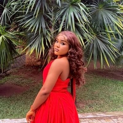 Hey_Divinee's profile picture. Senior Sales Engineer | 150%+ growth in B2B sales | Web3 airdrop hunter | Bridging tech & Business | Lifestyle 
✉️