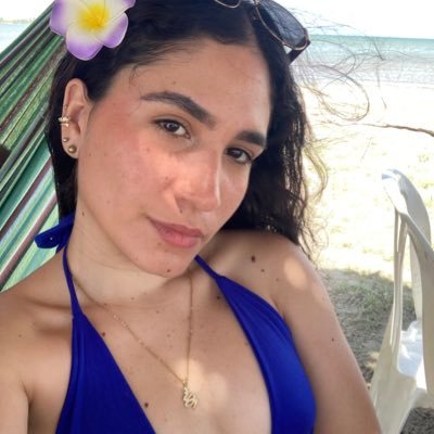 hildaduran_'s profile picture. un día a la vez🧘🏻‍♀️🤍 -🌙 - Administradora de empresas 👩🏻‍🎓