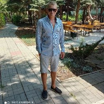 DPizin77216's profile picture. 