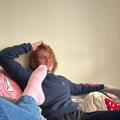UnJourSansFin_'s profile picture. Djadja & Dinaz enthusiast