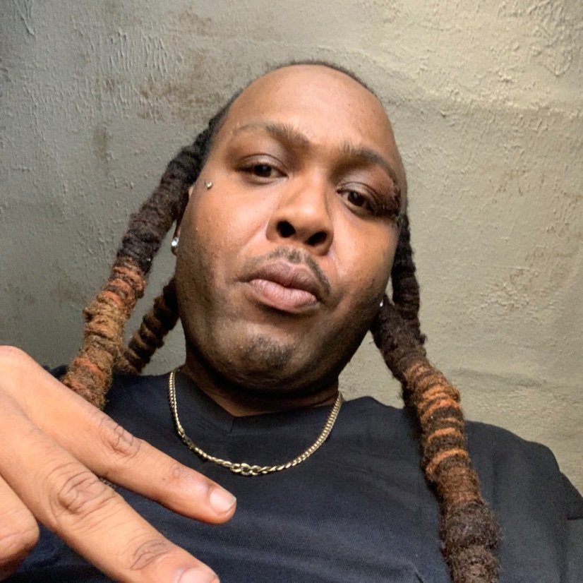 MBKo5ga's profile picture. 