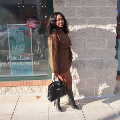 alexisflemingre's profile picture. Associate Real Estate Broker 🏘 Team Lead & Founder of The Alexis Fleming Real Estate Group 🤎 IG - alexisflemingtherealtor ✨