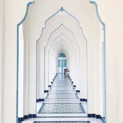 بهذا القلب الذي رأيت فيه الله حتى صار بصيرتي.