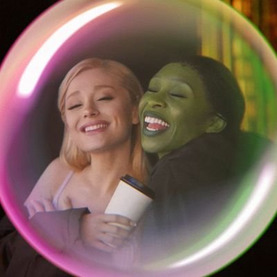edwardswivee's profile picture. 22 |• she/her