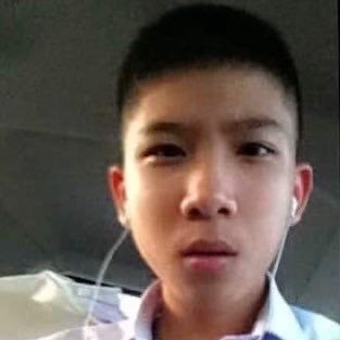 yarkpaiosaka's profile picture. no one is born a master (except your mom)