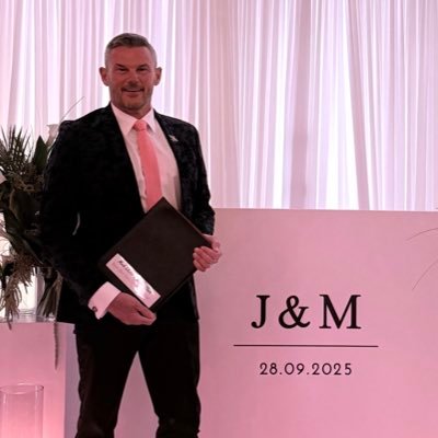 CarlAustinBehan's profile picture. Gtr Mcr LGBTQ+ Community Ambassador, Deputy Lieutenant of Greater Manchester - @GMLO_UK Public Speaker, RAF Veteran. Trustee @4EVERManchester 🏳️‍🌈