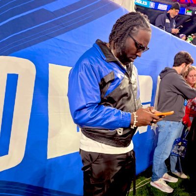 smccloverjr's profile picture. Manager of the Best DE in the NFL #Spidaburns🕷🔥