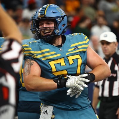 AREA__57's profile picture. Pro Football Player // TE and Assistant OL Coach @BellevueWestFB // Founder of @BB__Sports // Author ✍🏻 // Business Inquiries: @Gridiron_Crew