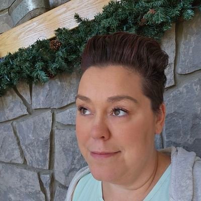felicia86ugc's profile picture. Mom of 2 under 2 ☕ 40 & new to UGC—combining heart & 10+ yrs of sales experience to help brands connect through authentic content 🌸