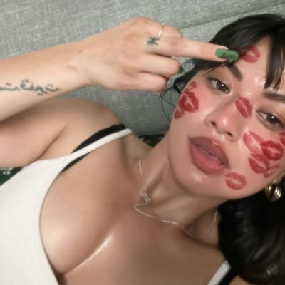 MLV1995_'s profile picture. Cocaine Kisses & Anthony Bourdain