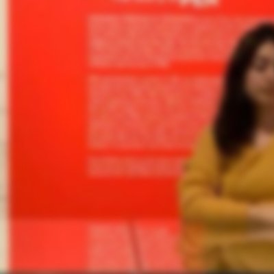 Mojdeheydell's profile picture. سپید پوشیده بودم با موی سیاه