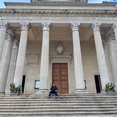 MarcosVEco's profile picture. Economist/Macroeconomist