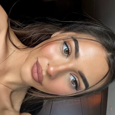 laurenlavoe's profile picture. ★ 2000s nostalgia meets 2025 audacity ★