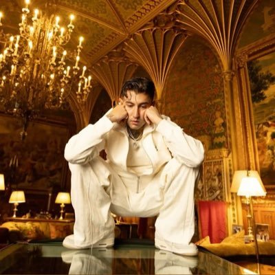 kyose2m's profile picture. artık tek dert, gördüğün tüm çocukları güldür.