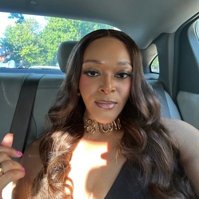 _ogechii's profile picture. Ogechi, MBS • naija babe