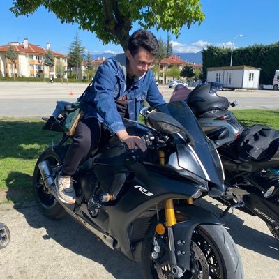 HamzaDenizYil's profile picture. PCB Designer | Arduino | Raspberry Pi | ESP32 | STM32  | Backend Developer | Maker PCB Founder