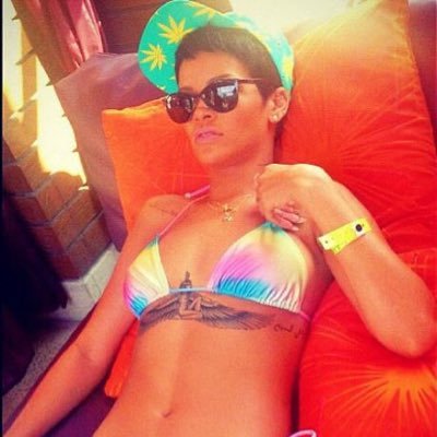kattcalled's profile picture. weird is my middle name. - @kattkaller