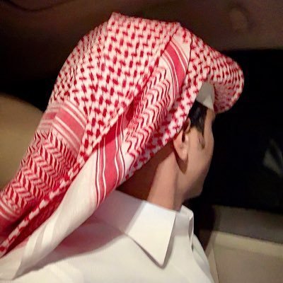 0y111's profile picture. جالس اشرب شاهي في باريس