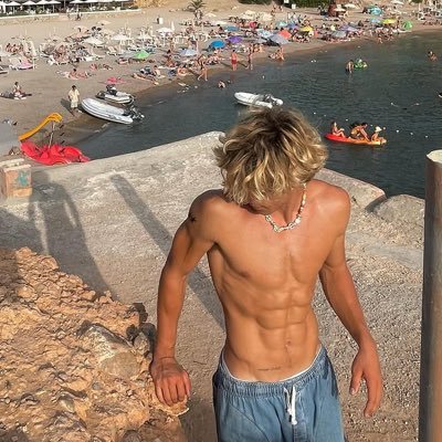 tokyopunkz's profile picture. 