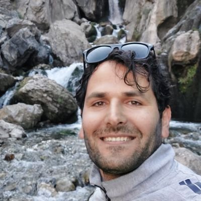 vakil33's profile picture. 