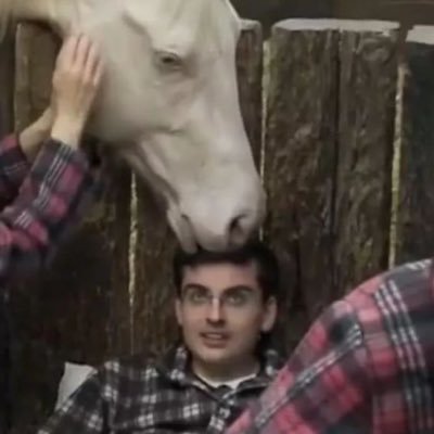 daiilyduda's profile picture. apenas comentando das coisas 🙄