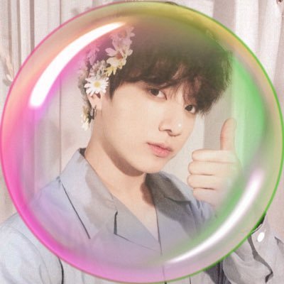 jjkoreq's profile picture. * ✧･ﾟjungkook *✧ ･ﾟ| ot7 | ㅤ♡ ariana ♥︎