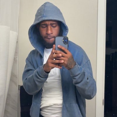 1Sannie20's profile picture. Him! ♉️