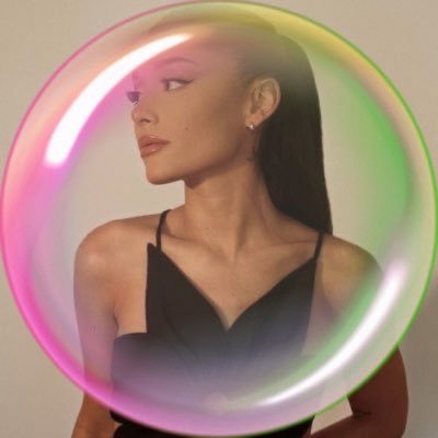 womenjoyer3's profile picture. why men when women