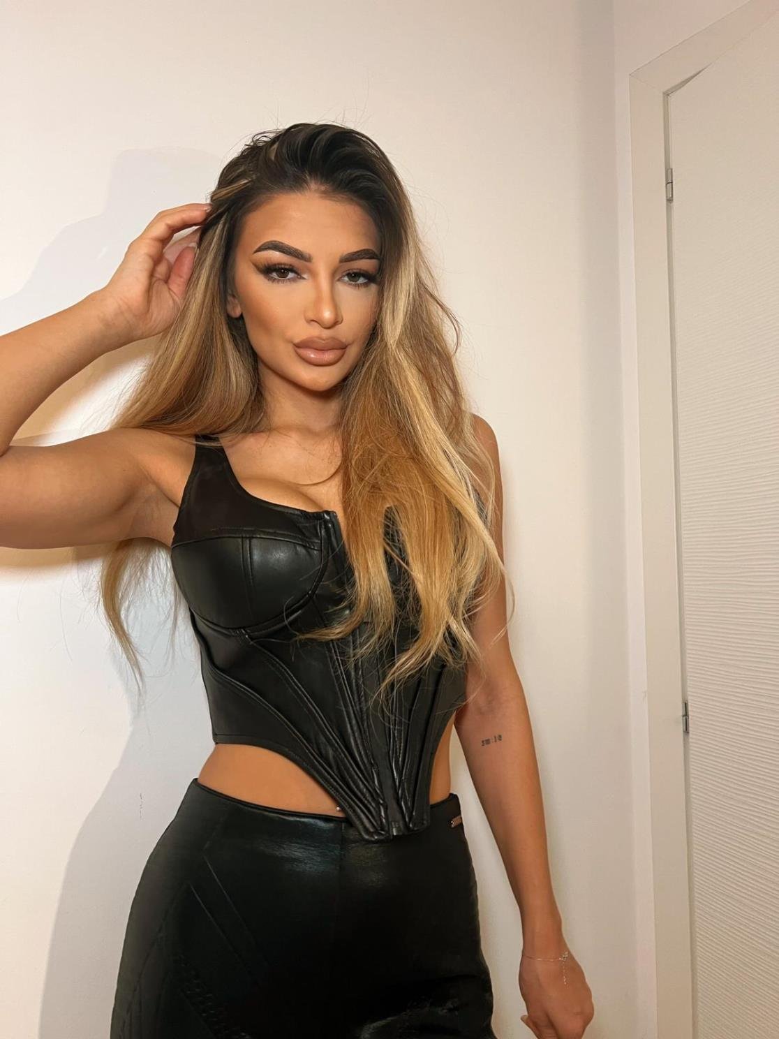 Stasia_Bailey1's profile picture. Hiiya 🤗! This is my secondary acc, which I hardly use. I’d love to connect with you on my main @catchme_ana