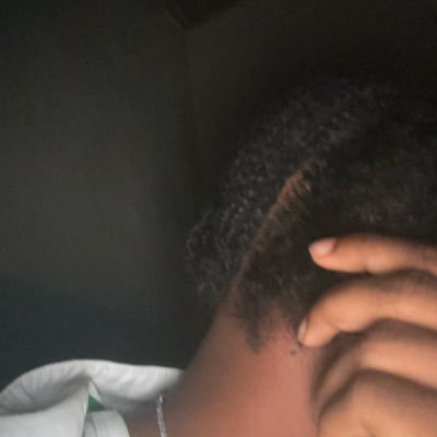 ye_nons's profile picture. Not impersonating anyone || Daily streamer clips|| Football ||edits ||Social media account manager👨🏾‍💼 #MUFC