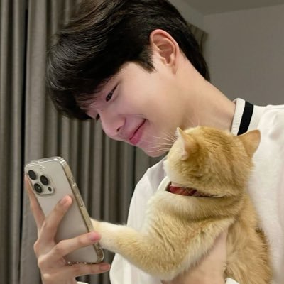 imnotaeril's profile picture. 