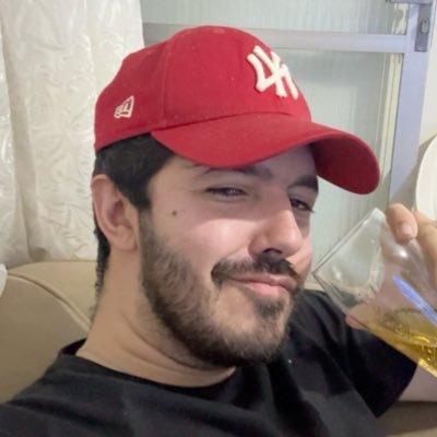 seriadator's profile picture. falando de séries o dia todo (as vezes de filme também)