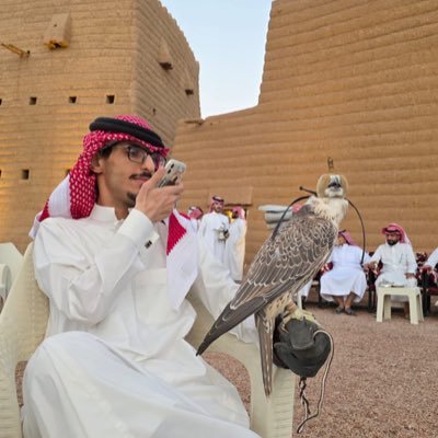 bnt_hy1990's profile picture. المصور / عموري الغسلان👑🎵. جمهور حتماوي🏴🏳️. حياكم الله جميعا في سناب شات 🤍👇🏻.  https://t.co/SY9cramlK2