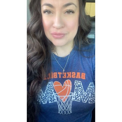 gcristy22's profile picture. 