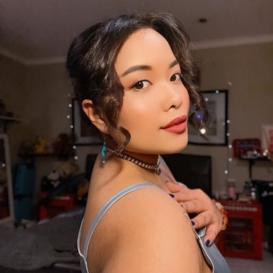 moscatwo's profile picture. NOT ACCEPTING MORE FOLLOWERS🦦