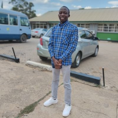 Huxianjnr's profile picture. I take life as it comes, nothing special or specific. serious stuff in real life 💖🇿🇲🇨🇳