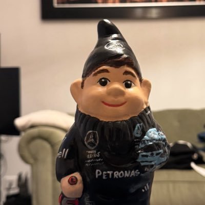 russellklore's profile picture. 