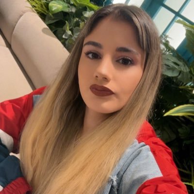 aysenryagar's profile picture. 