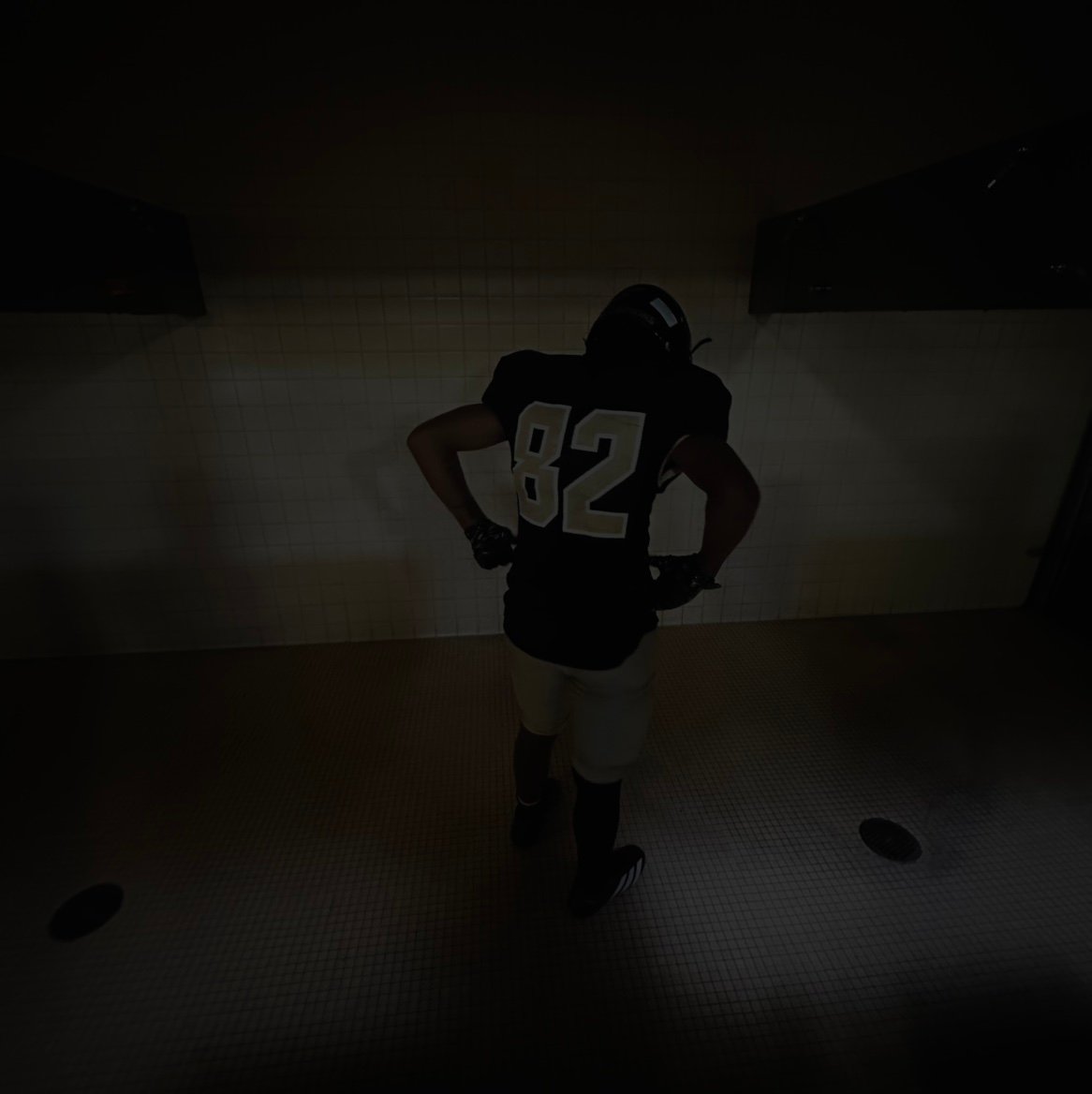 Terrancedixon82's profile picture. Hesperia high school #82 instagram- theyluv.Terrance gpa- 3.7 slot receiver- DB
