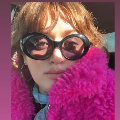 walkthemagicway's profile picture. https://t.co/lnl95y9VTU