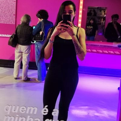 Jaque_PRolim's profile picture. -Sempre conservei uma aspa à esquerda e outra à direita de mim
