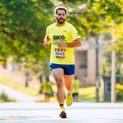abghugonavarroa's profile picture. ⚖️ Abogado, pero buena onda 😉 🏉 Rugby & 🥋 BJJ: también peleo fuera de tribunales ✝️ Fe firme, café fuerte y tackles legales 📍 Paraguay