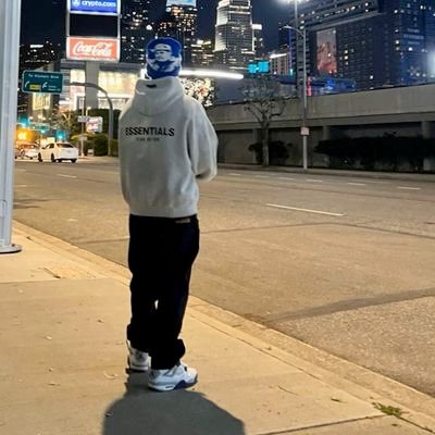 Pestana_36orlan's profile picture. No se trata de si van a derribarte, se trata de si vas a levantarte cuando lo hagan